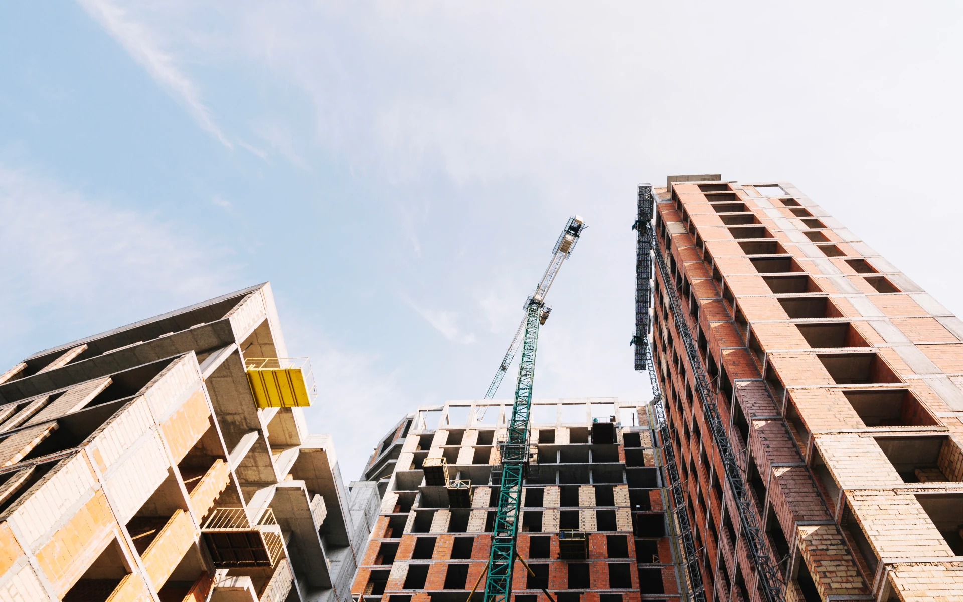 Construção, manutenção em  geral e reformas